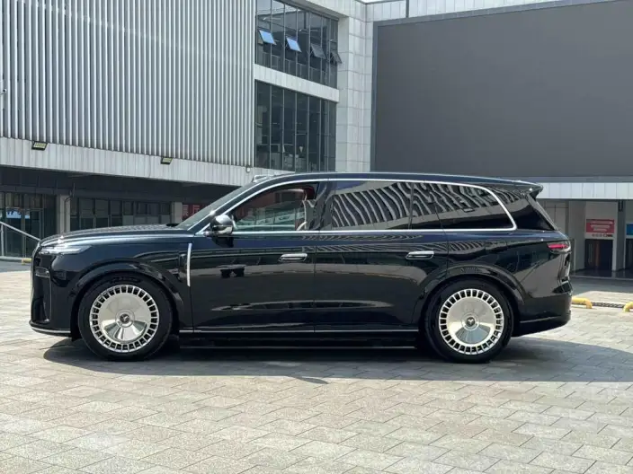 Voyah Taishan P HEV 2026 Model Ultra Edition