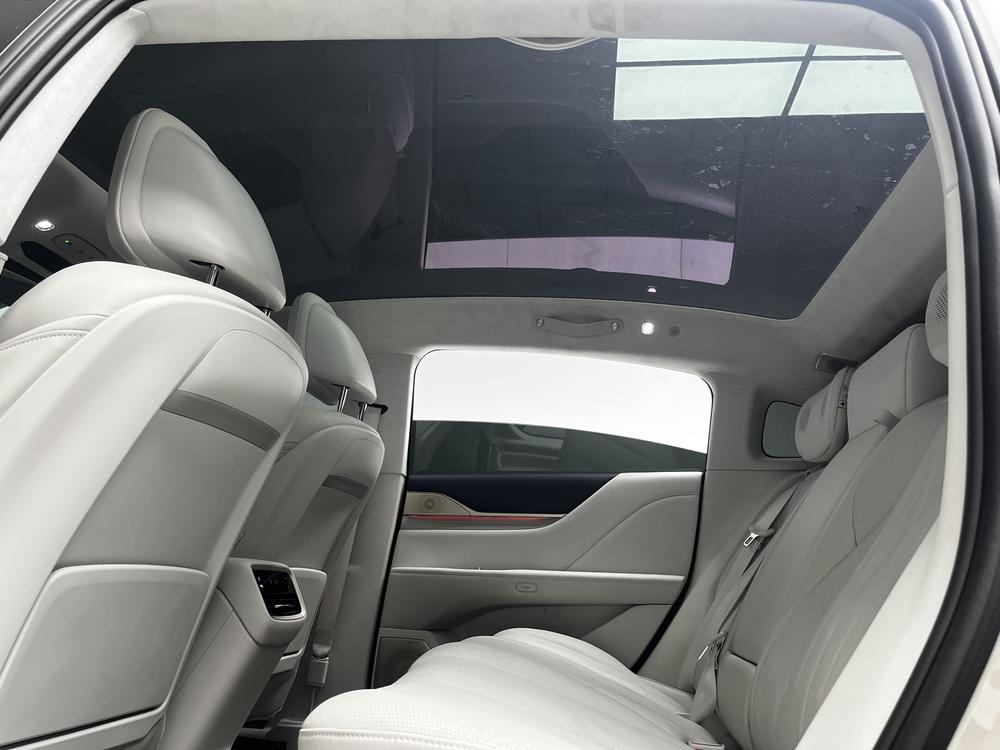 HONGQI E-HS9 2022 690km Flagship Edition 6-Seater – фото 15