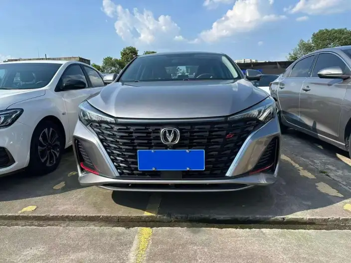 Changan Eado 2022 Model PLUS Blue whale NE 1.4T GDI DCT Noble Model