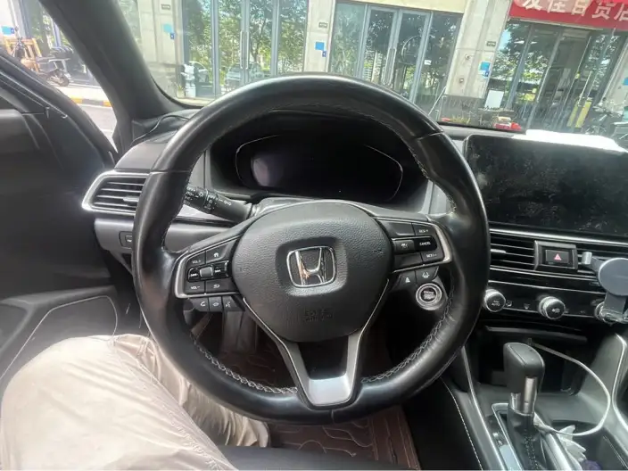Honda INSPIRE 2022 Model 260TURBO Exquisite Edition – фото 7