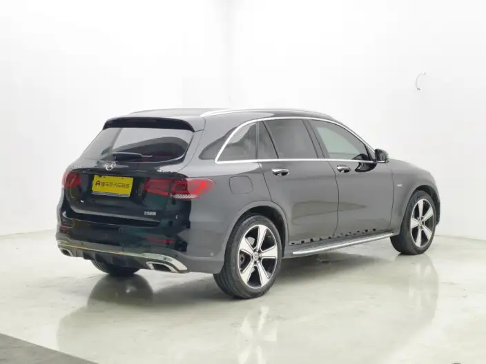 Mercedes-Benz GLC 2022 Model Facelift GLC 300 L 4MATIC Dynamic Model Collector Edition – фото 7