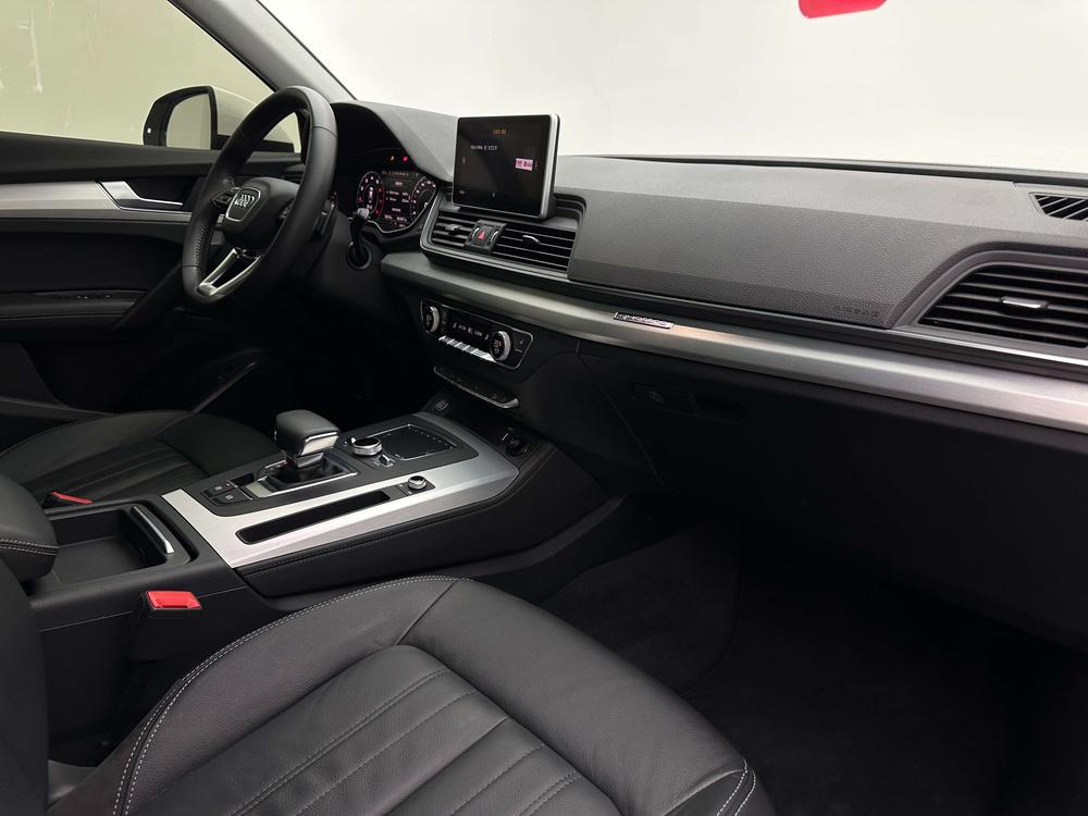 Audi Q5L 2020 40 TFSI Honor Style – фото 22