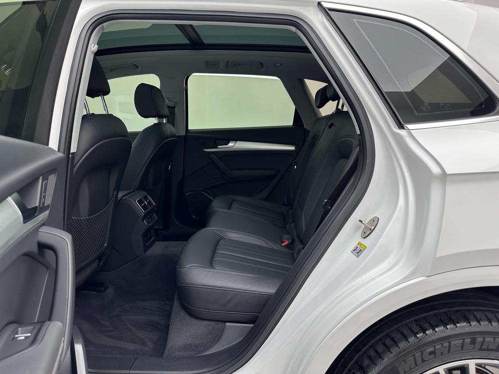 Audi Q5L 2020 40 TFSI Honor Style – фото 31