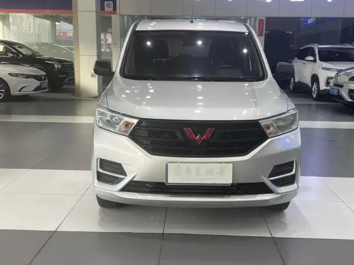 Wuling Hongguang 2021 Model 1.5L S Manual Standard Model