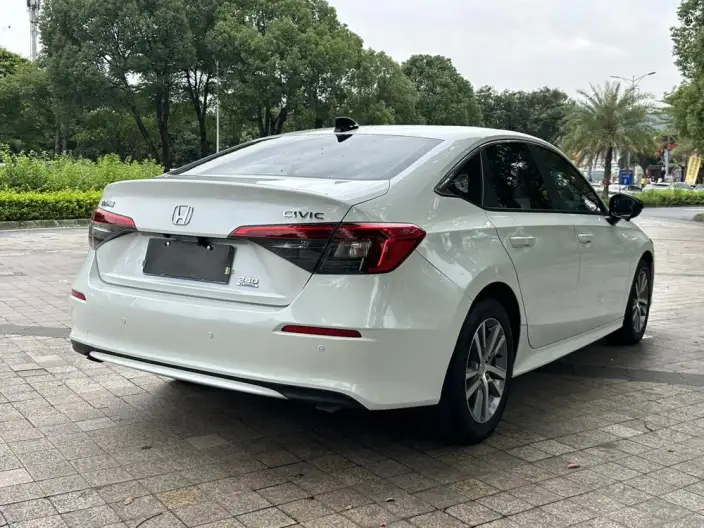 Honda Civic 2023 Model 240TURBO CVT Momentum Edition – фото 6