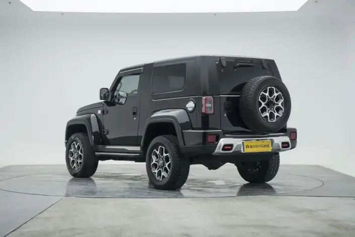 BAIC BJ40 2024 Model 2.0T Automatic 4WD Tribute to the 2020 Honor Edition – фото 5