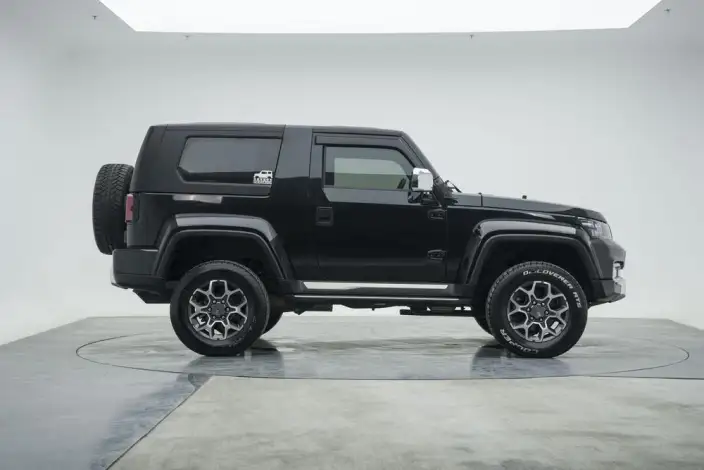 BAIC BJ40 2024 Model 2.0T Automatic 4WD Tribute to the 2020 Honor Edition – фото 8