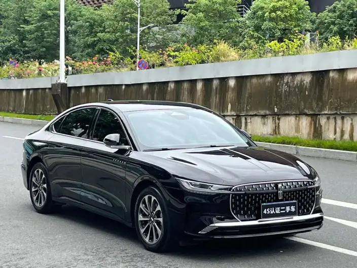 Lincoln Z 2025 Model 2.0T Zun Shang