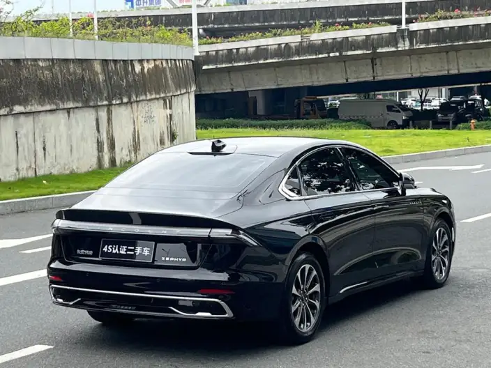 Lincoln Z 2025 Model 2.0T Zun Shang – фото 6