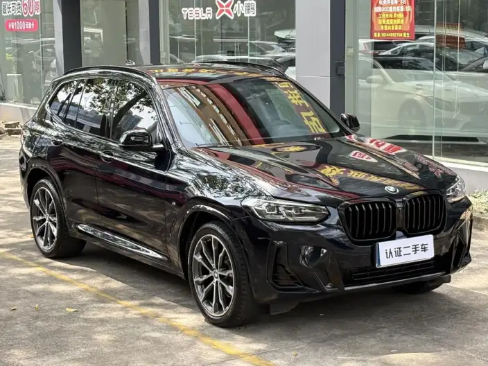 BMW X3 2023 Model xDrive30i Leading Model M Night Set – фото 3