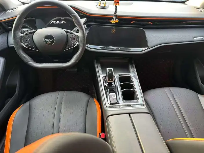 Yixuan Max 2023 Model 1.5T Super Fantasy Tide Dad Edition – фото 6