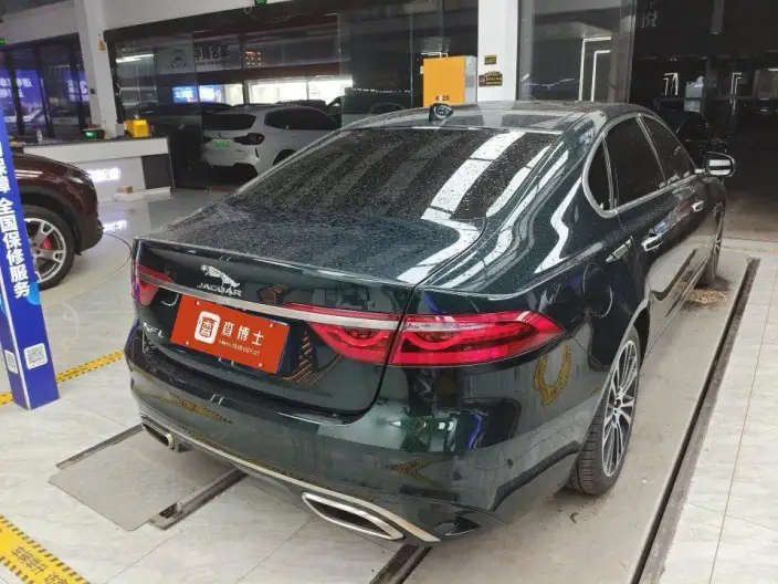 Jaguar XFL 2022 Model 2.0T P250 2WD Exclusive Deluxe Edition
