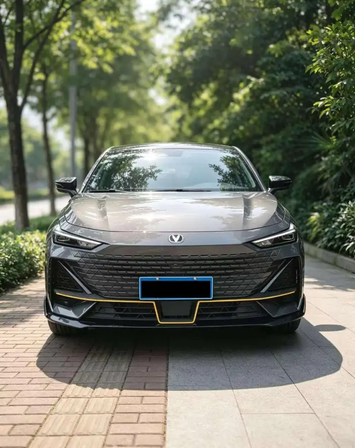 Changan UNI-V 2023 Model 1.5T Sports Edition