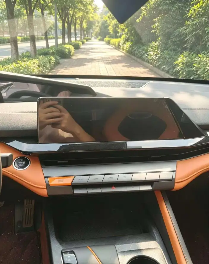 Changan UNI-V 2023 Model 1.5T Sports Edition – фото 7