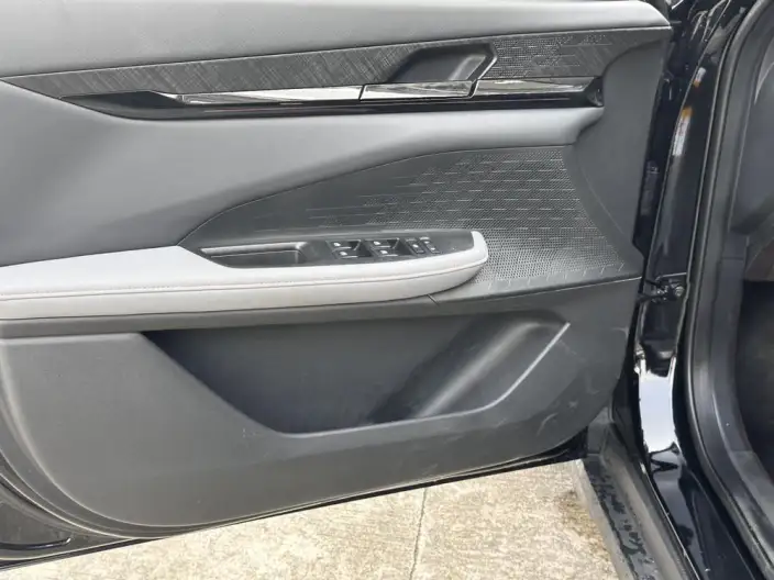 Changan UNI-V 2022 Model 1.5T Noble Model – фото 10