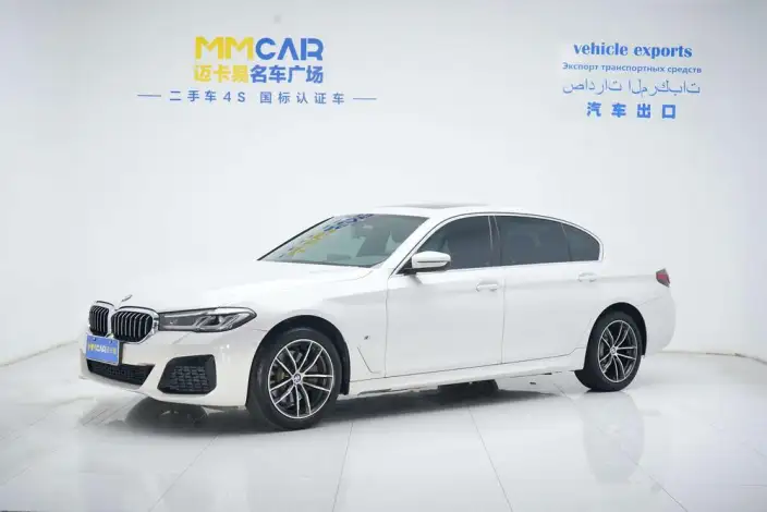 BMW 5 Series 2022 Model Facelift II 525Li M Sports Set – фото 1