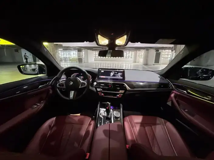 BMW 5 Series 2022 Model Facelift 525Li M Sports Set – фото 9