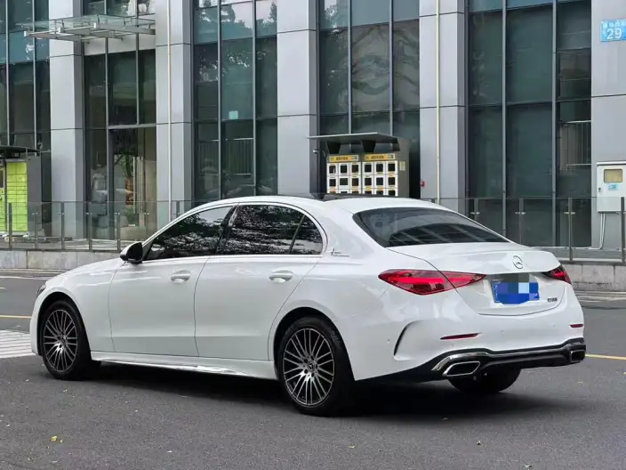 Mercedes-Benz C-Class 2022 Model C 260 L Sports Edition – фото 3