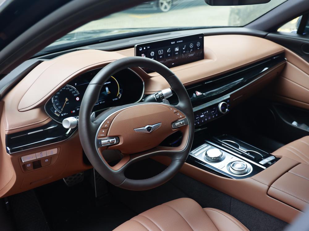 Genesis G80 2023 2.5T 2WD Luxury – фото 13