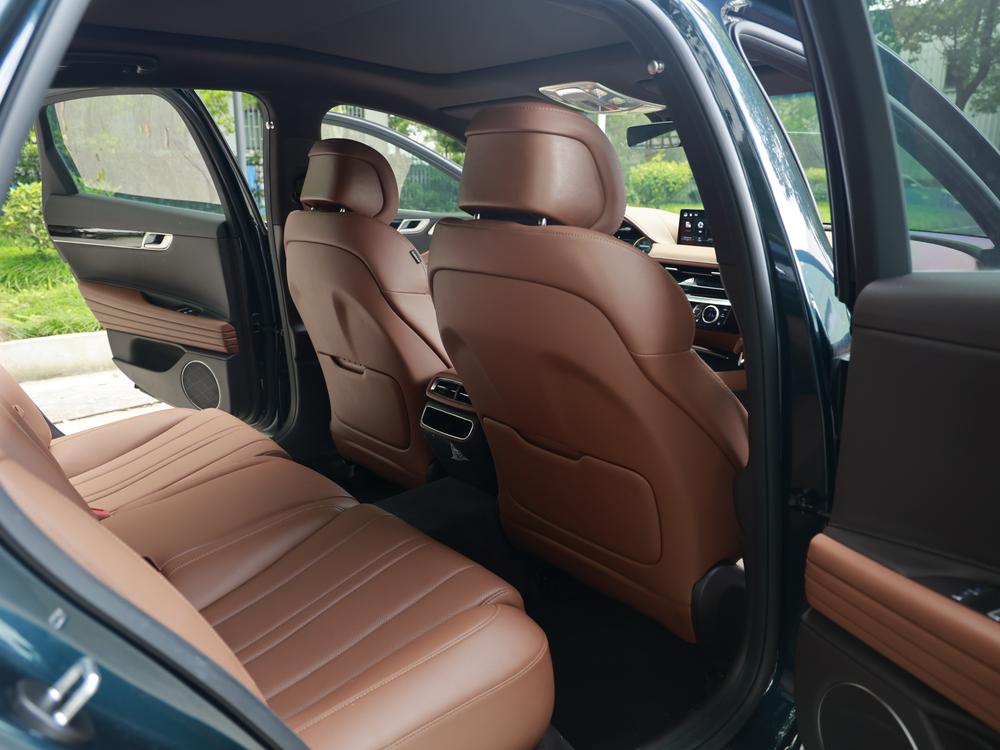 Genesis G80 2023 2.5T 2WD Luxury – фото 15