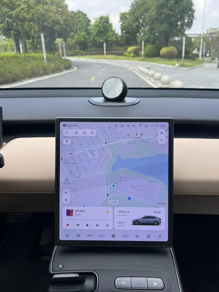 NIO ET5 2022 Model 75kWh – фото 9