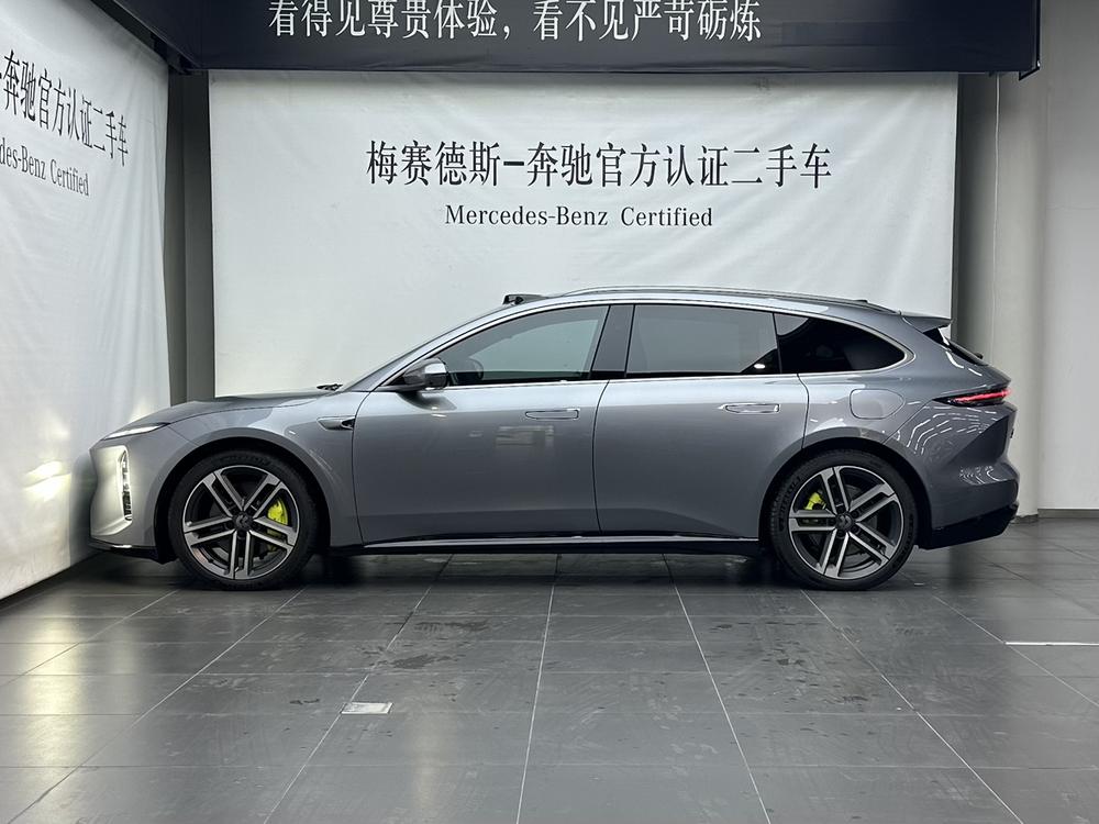 NIO ET5T 2025 75kWh Champion Edition
