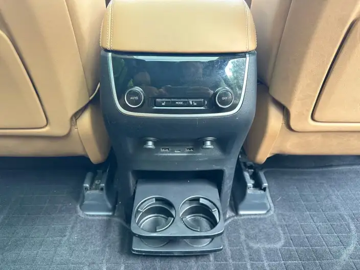 Li Auto ONE 2021 Model Extended Range 6 seat Edition – фото 10