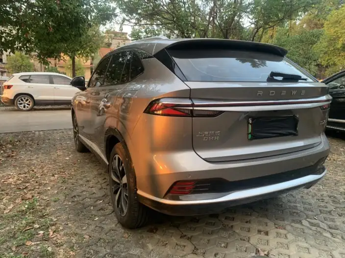 Roewe D5X DMH 2024 Model 135 Ultimate Edition – фото 4