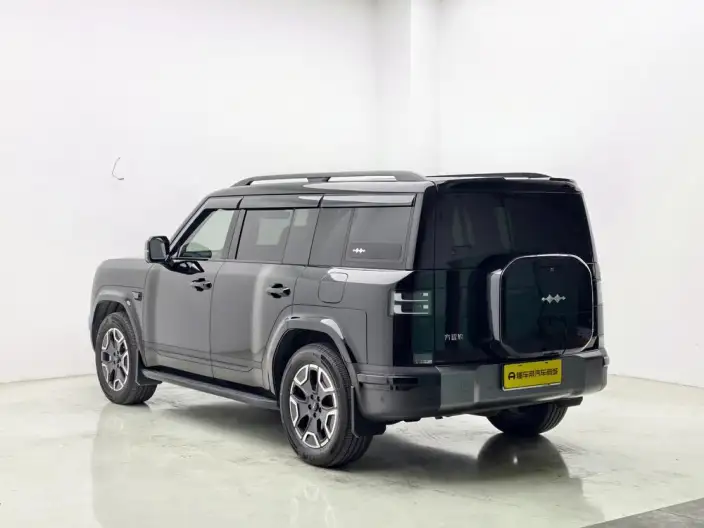 Titan 7 PHEV 2025 Model 200KM 2WD Max Edition – фото 5