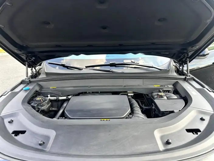 Li Auto L9 2022 Model Max Edition – фото 8
