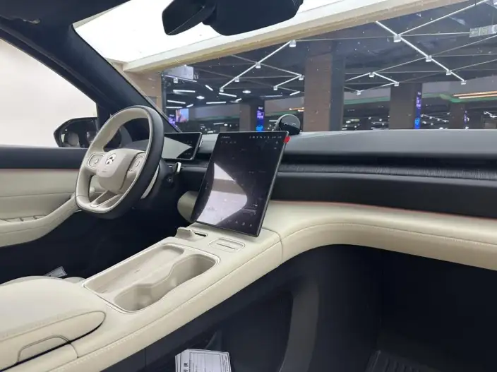 NIO ES6 2024 Model 75kWh – фото 10