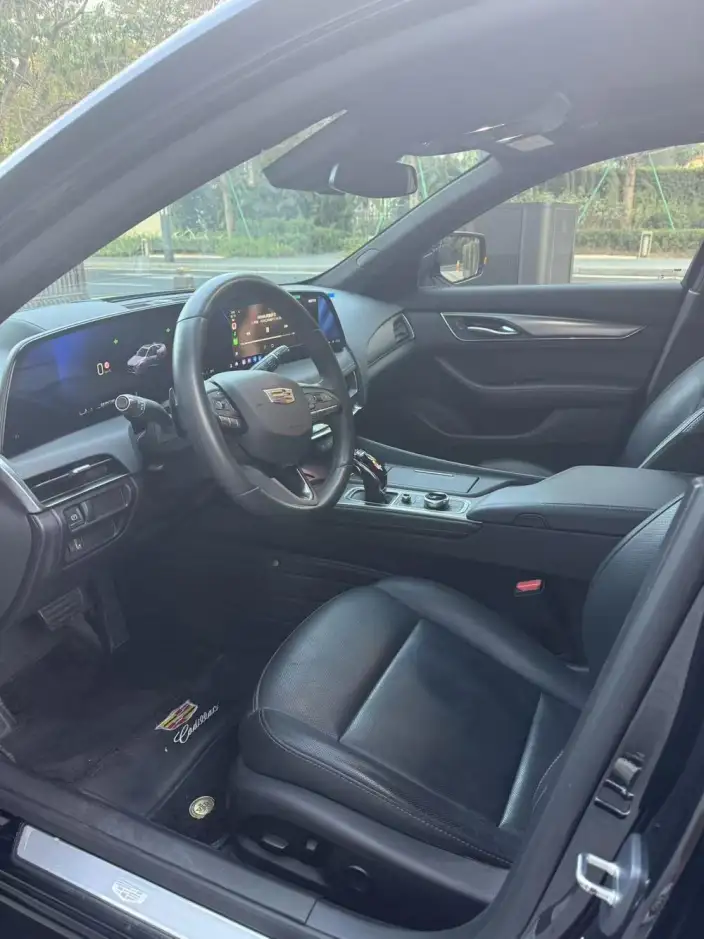 Cadillac CT5 2024 Model 28T Luxury Model Pro – фото 7