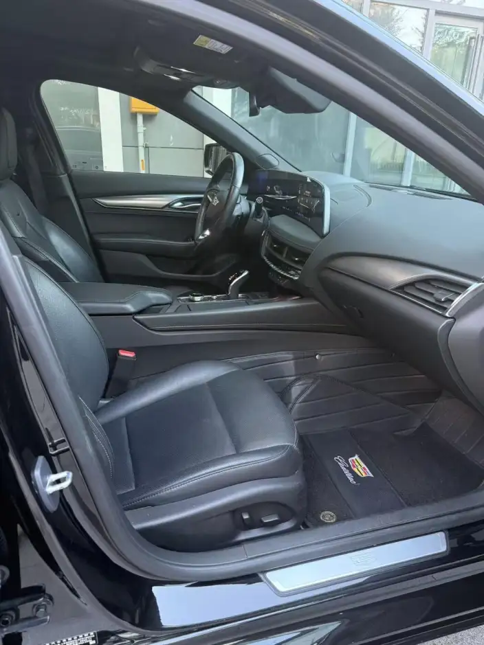 Cadillac CT5 2024 Model 28T Luxury Model Pro – фото 8