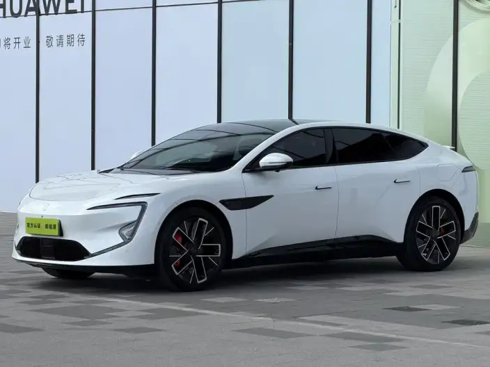 Avita 12 2025 Model Facelift Ultra Rear Drive Extended Range Edition