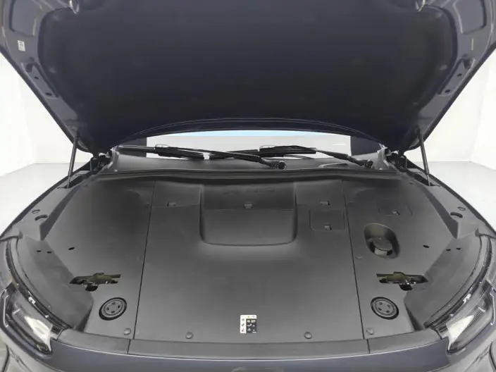 NIO EC6 2024 Model 75kWh – фото 10
