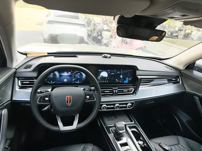 Hongqi HS5 2023 Model 2.0T Flag Xiang Pro Edition – фото 5