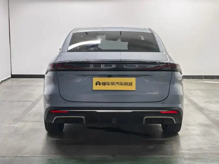 Geely Galaxy L6 2025 Model 1.5 EM-i DHT 140KM Tiggo + Edition – фото 6