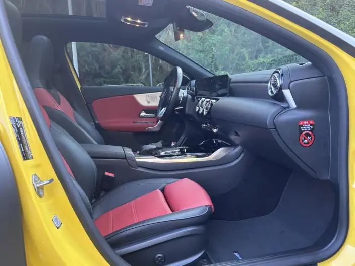 Mercedes-Benz A-Class AMG Imported 2022 Model AMG A 35 4MATIC – фото 9