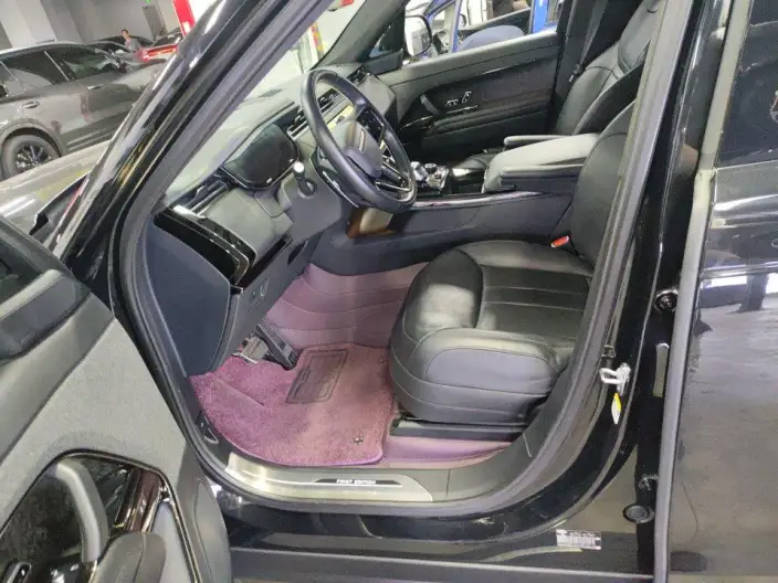 Range Rover Sport 2023 Model 3.0 L6 First Edition Edition – фото 7