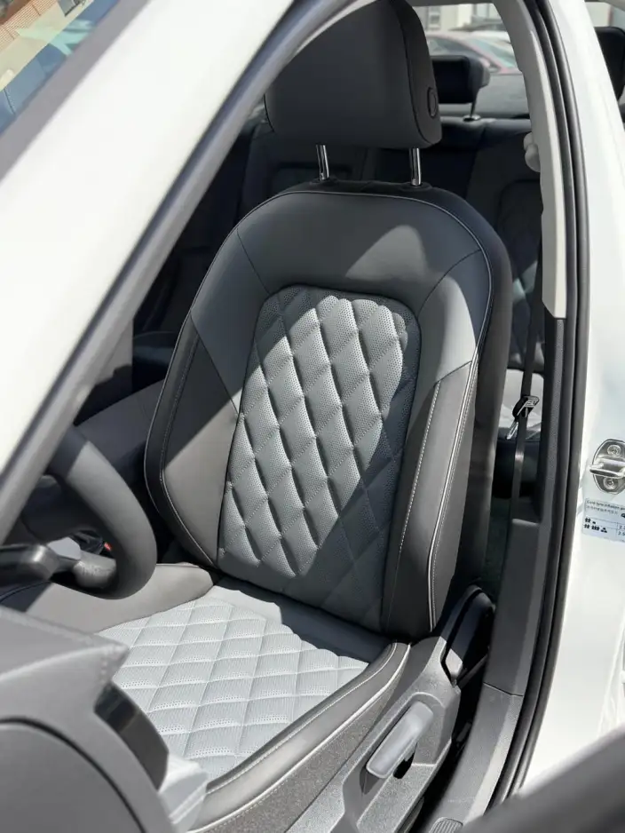 Volkswagen Sagitar 2025 Model 300TSI DSG Beyond Edition – фото 5