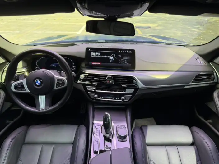 BMW 5 Series Imported 2022 Model Facelift II 540i Fashion edition M Sports Set – фото 10