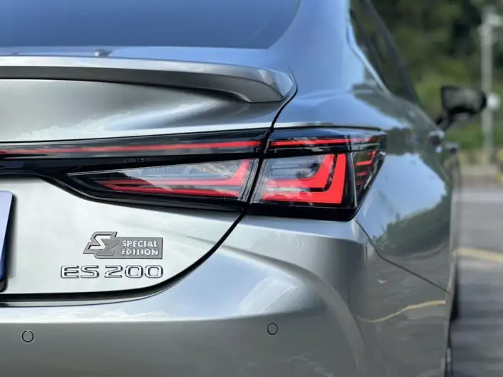 Lexus ES 2025 Model 200 Premium – фото 7