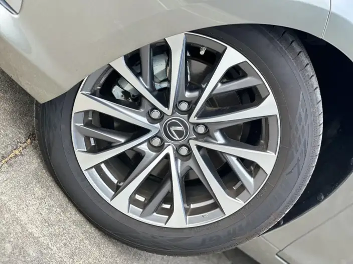 Lexus ES 2025 Model 200 Premium – фото 9