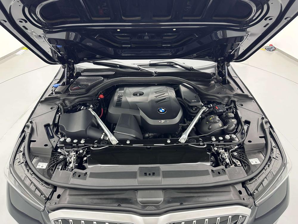 BMW 5 Series 2024 530Li Leader Luxury Package – фото 8