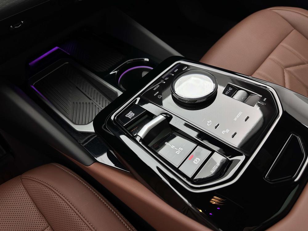 BMW 5 Series 2024 530Li Leader Luxury Package – фото 23
