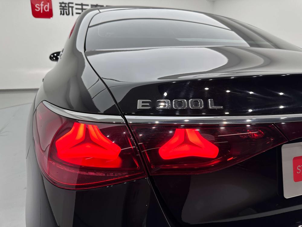 Mercedes-Benz E-Class 2024 модификация комплектация E 300 L Fashion sedan – фото 11