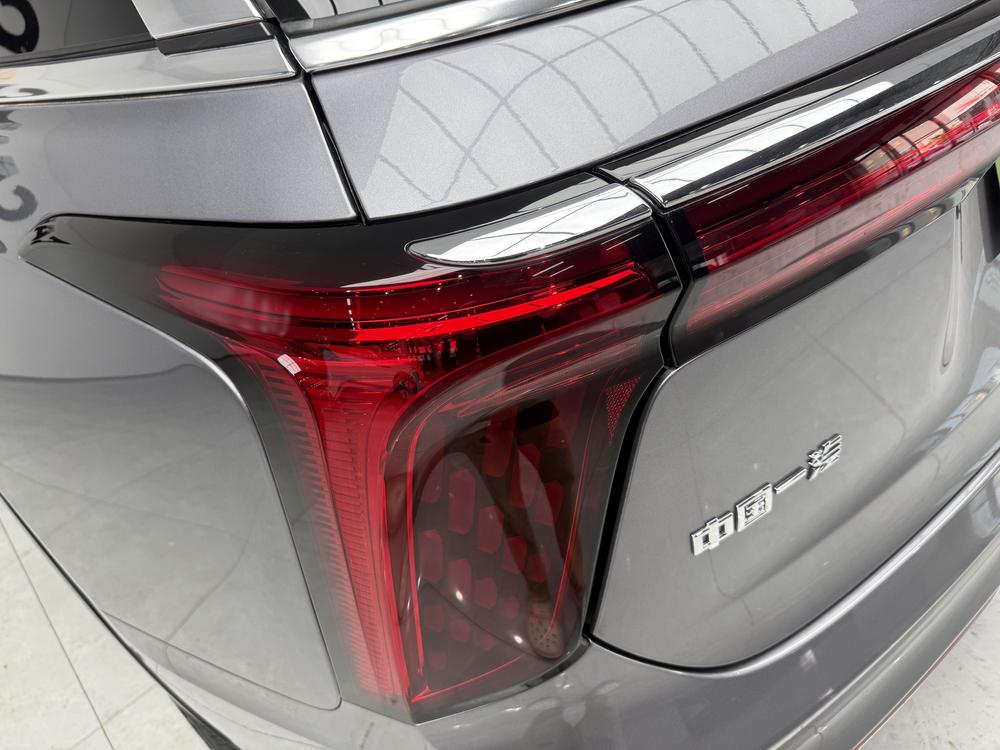HONGQI E-HS9 2022 690km Flagship Edition 6-Seater – фото 6