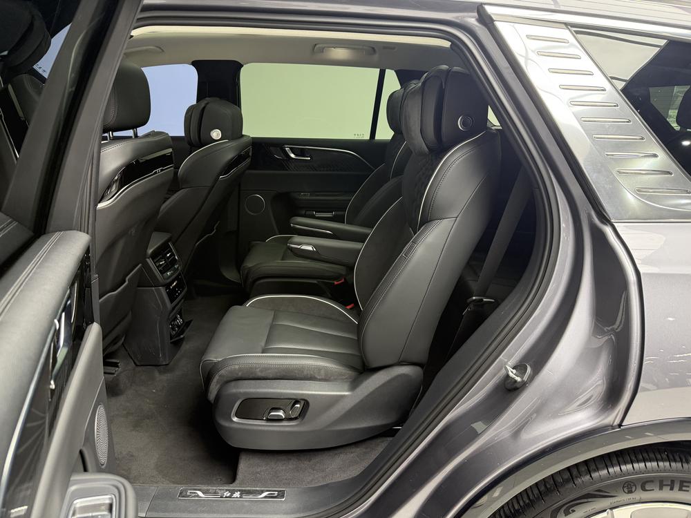 HONGQI E-HS9 2022 690km Flagship Edition 6-Seater – фото 16