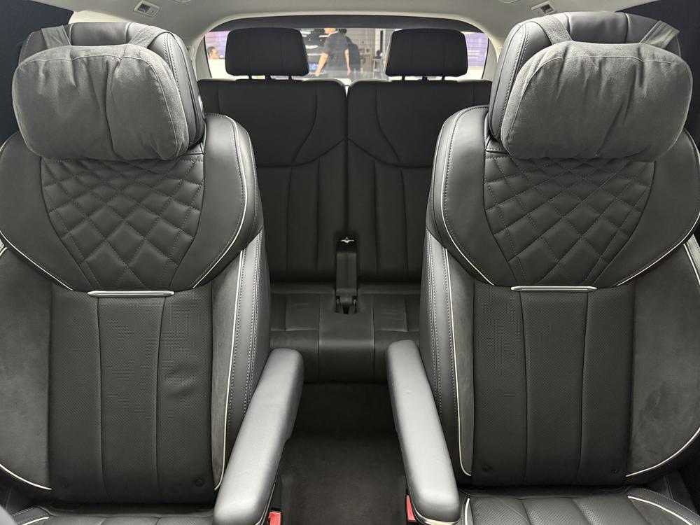 HONGQI E-HS9 2022 690km Flagship Edition 6-Seater – фото 18