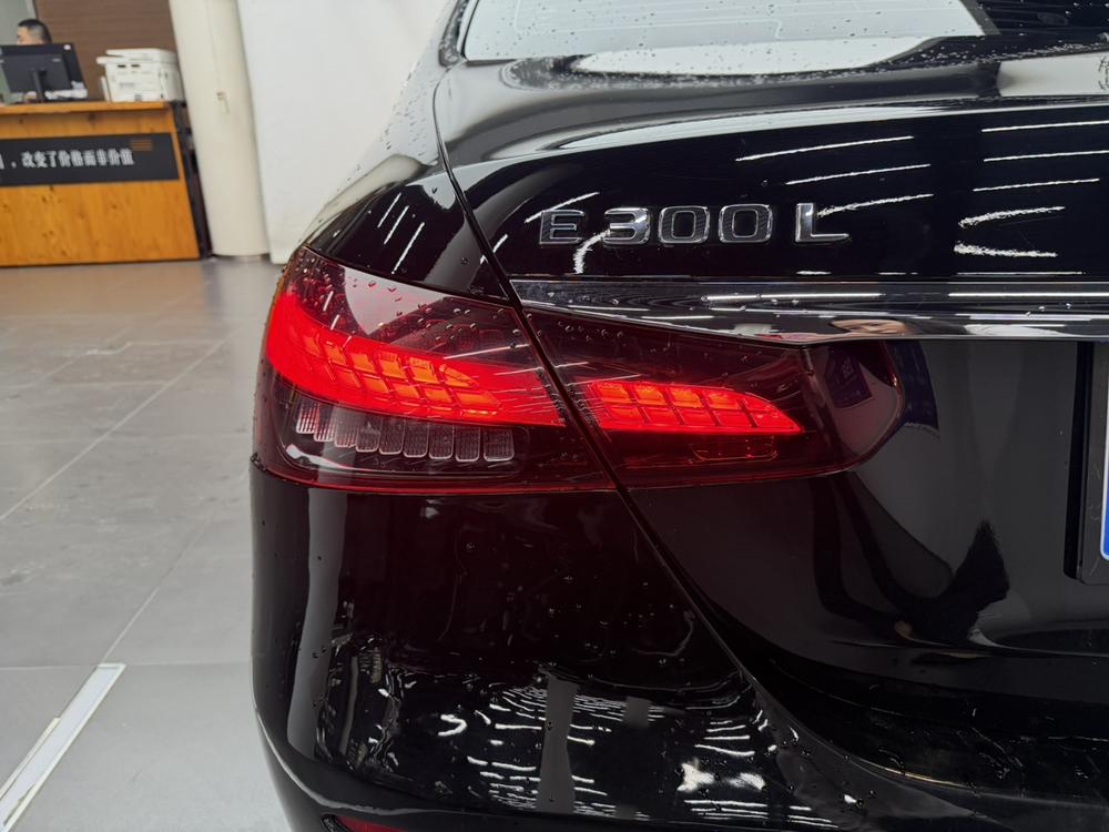 Mercedes-Benz E-Class 2023 E 300 L Luxury Sedan – фото 8